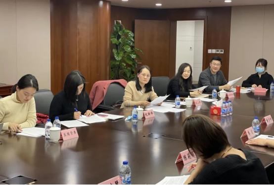 金外滩集团党委召开“国企先锋”理论宣讲团宣讲工作推进会暨集体备课会407.png