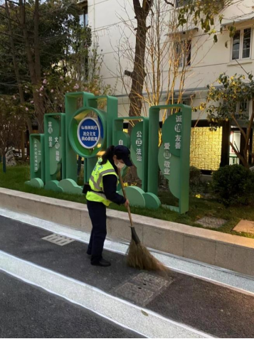 助力全国文明城区创建，金外滩集团在行动140.png
