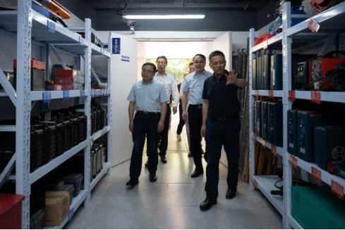 市防汛办到金外滩集团应急中心检查指导防汛工作156.png