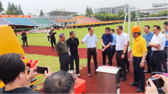 集团应急中心参加2023年上海市住宅小区房屋维修应急暨防汛防台演练425.png
